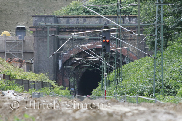 sim_buschtunnel_20060818_05